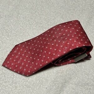 Michael Kors Elegant Pinkish Red 100% Silk Herringbone Tie NWT